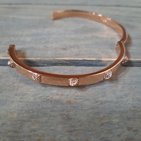 Swarovski Tactic Bangle Bracelet NIB - Picture 14 of 16